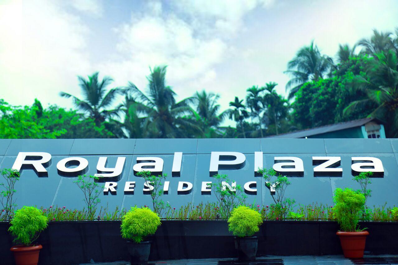 Royal Plaza Residency Hotell Cheruppulasseri Exteriör bild